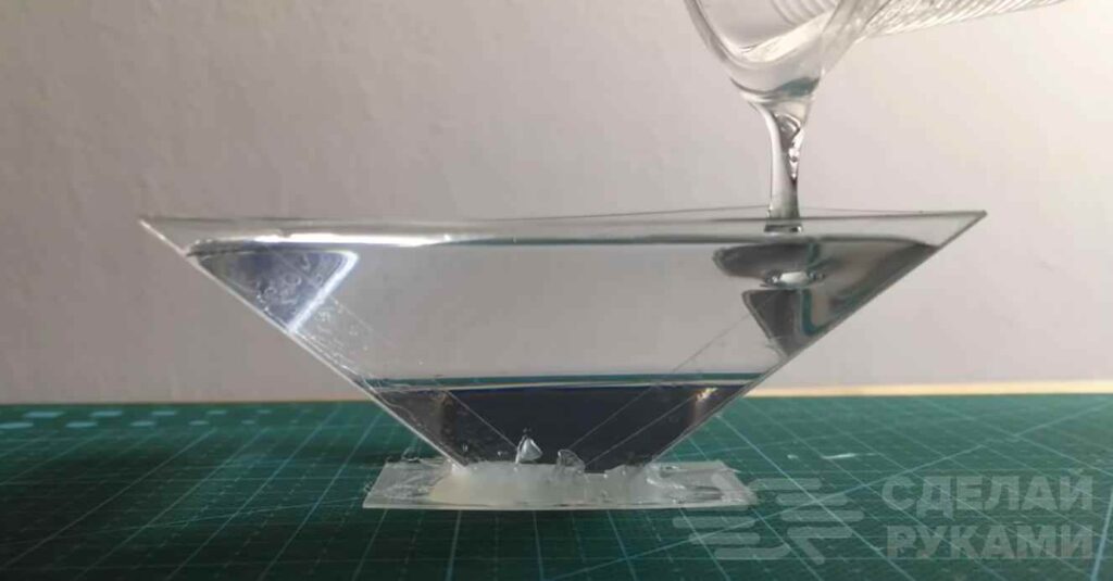 Как сделать мини 3D голограмму с помощью смартфона