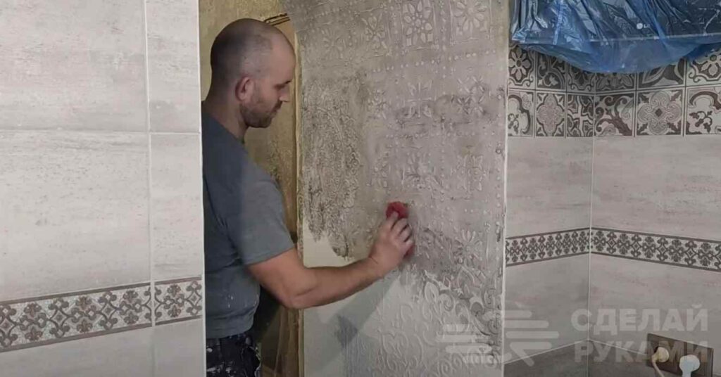 Трафаретная техника нанесения декоративной штукатурки: 8 способов
